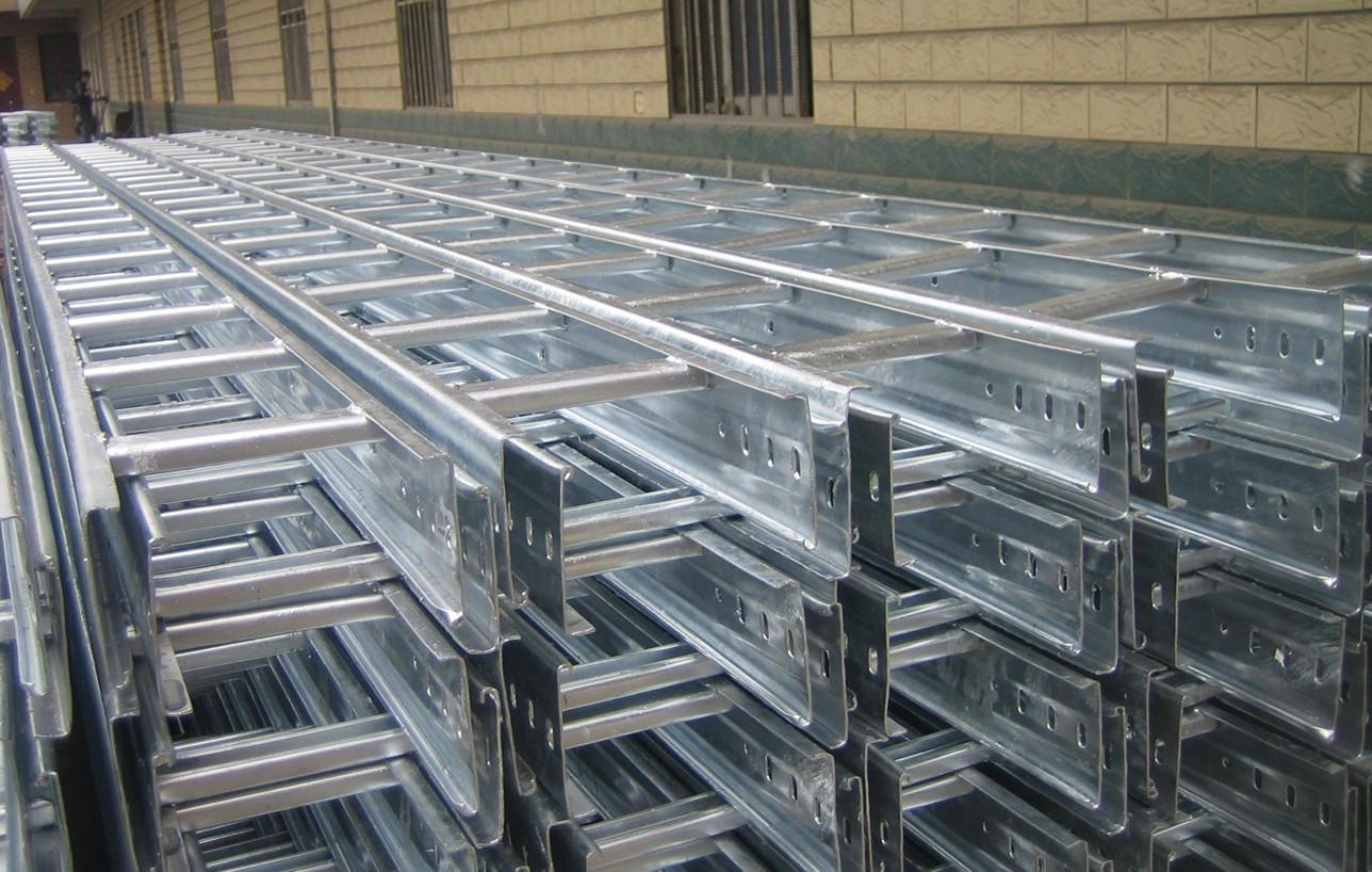 Aluminum alloy cable tray